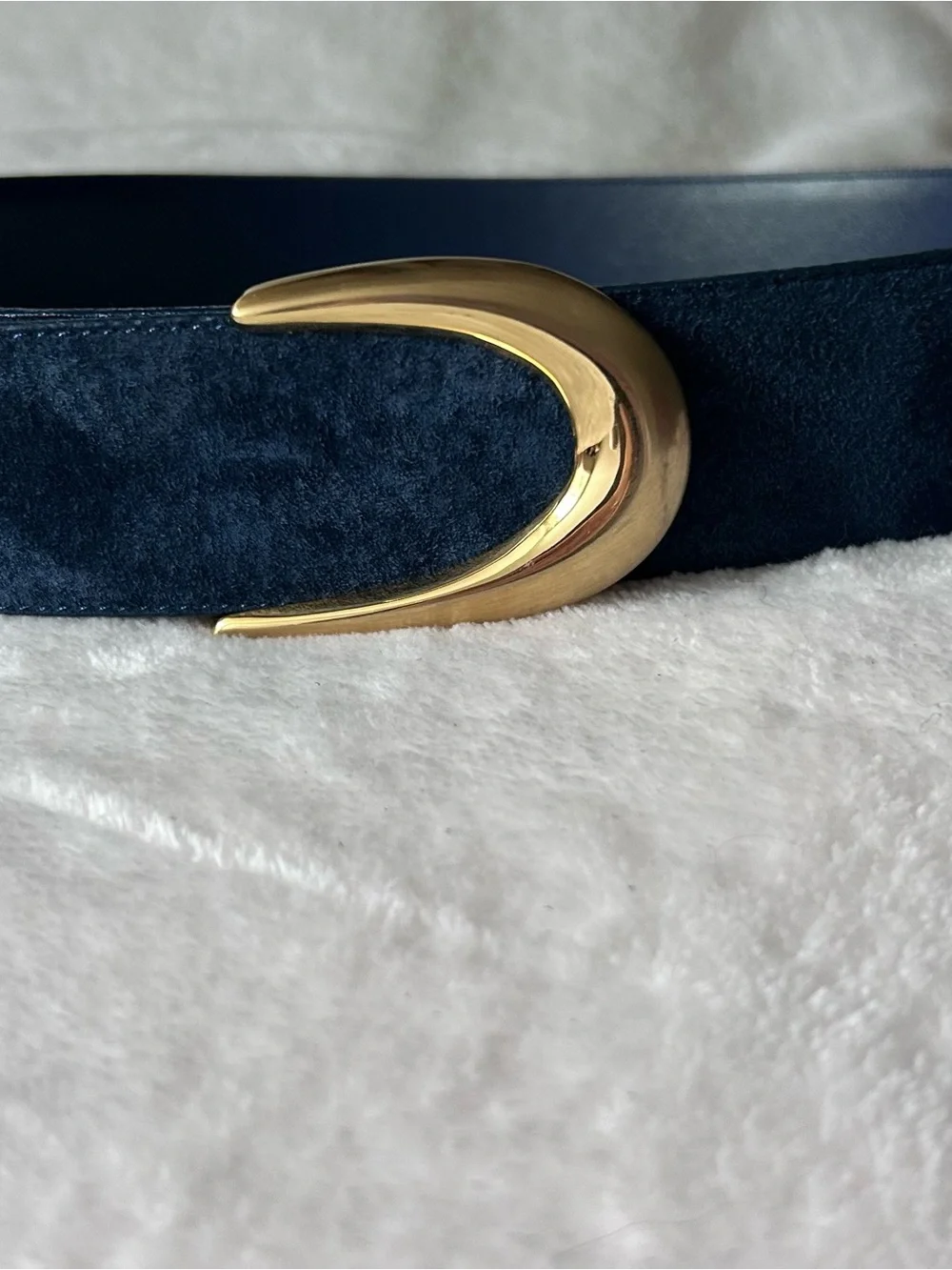Vintage 80’s/90’s Toledano Genuine Leather Blue Suede Belt Gold Tone Buckle L